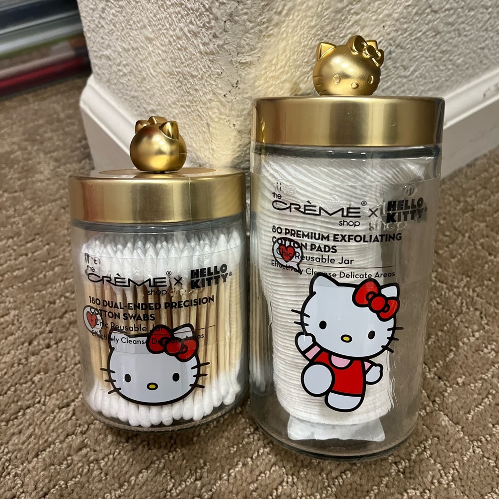 Bathroom hello kitty themed container set